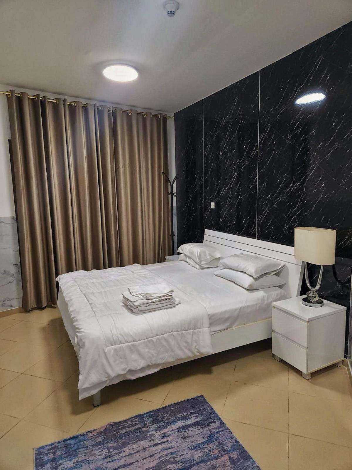 두바이 1 Bhk - Concorde Tower - Jlt Cluster H 아파트 외부 사진